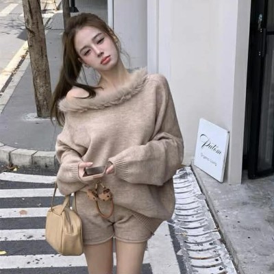 针织一字领上衣+高腰针织短裤套装